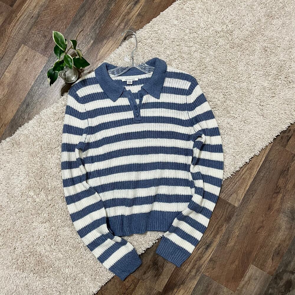 American Eagle Size Medium White Blue Striped Henley Polo Collar Sweater